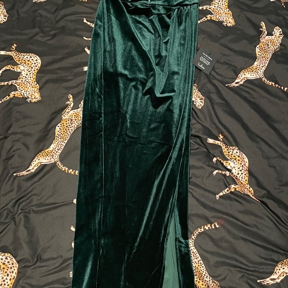 Lulus My Dream Come True Forest Green Velvet Strapless Maxi Dress - Picture 2 of 12